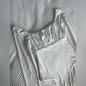 Princess Polly Long Sleeve Bodysuit White, Size 2